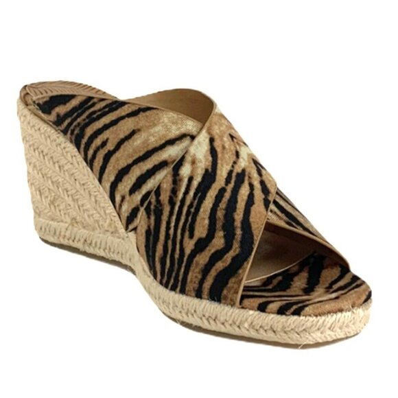New Directions KLORY Women's Espadrille Wedge Heel Slip On Sandals - Picture 1 of 7